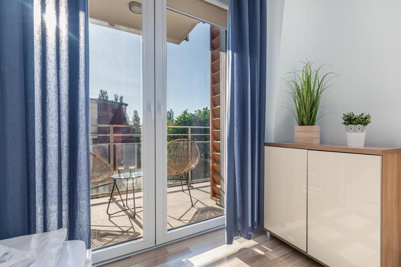Apartamenty Feniks By Noclegi Renters Swinoujscie Kültér fotó